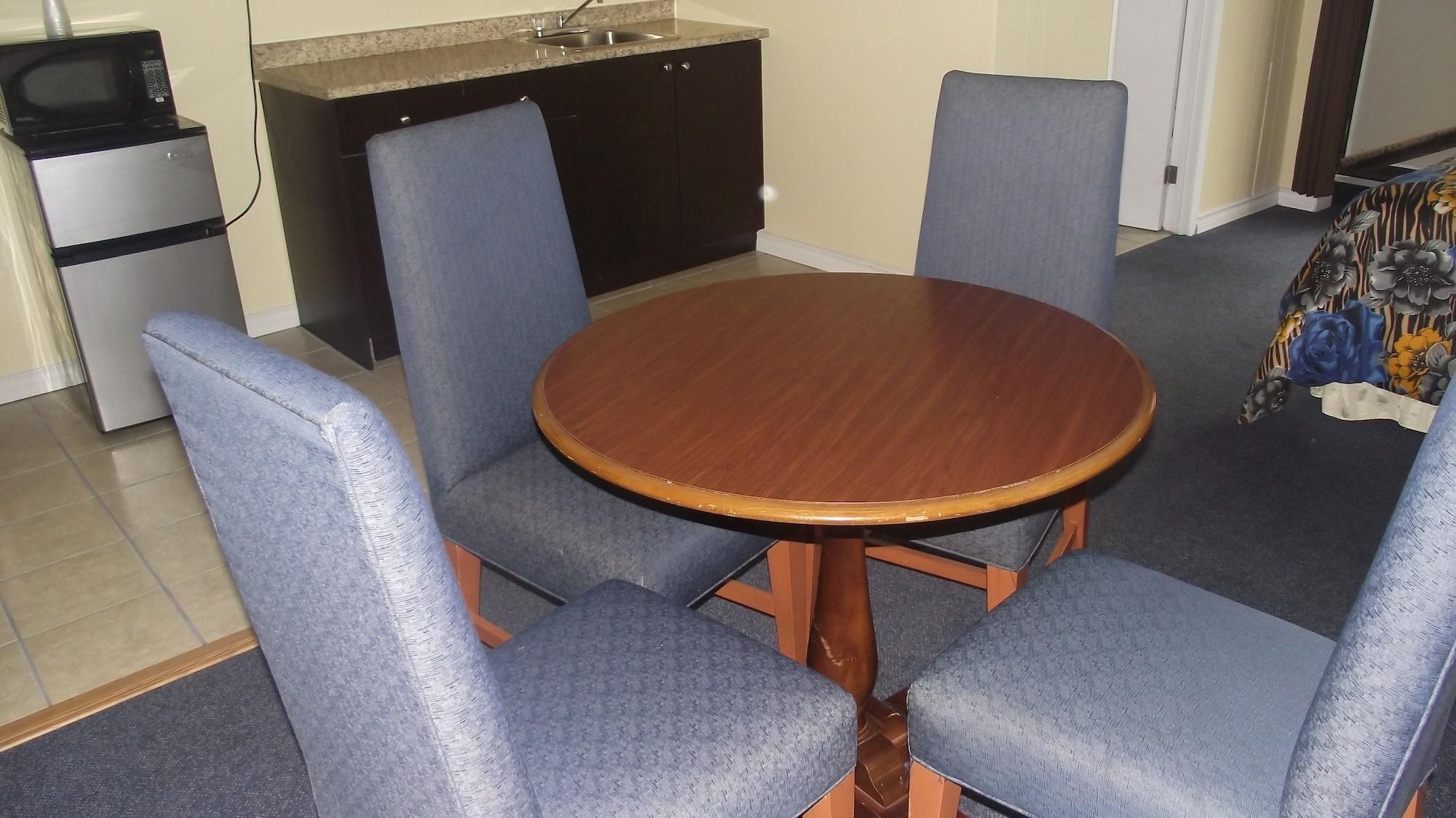 Empress Inn And Suites By The Falls Niagara Falls Esterno foto