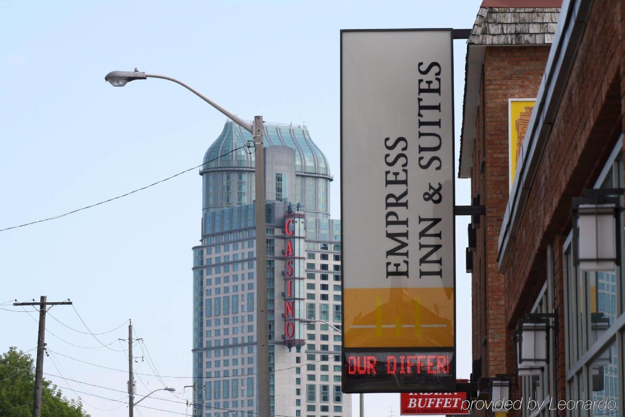 Empress Inn And Suites By The Falls Niagara Falls Esterno foto